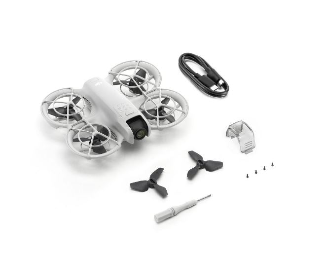 DJI Neo (Fly More Combo)